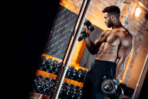 Male weightlifter in the gym