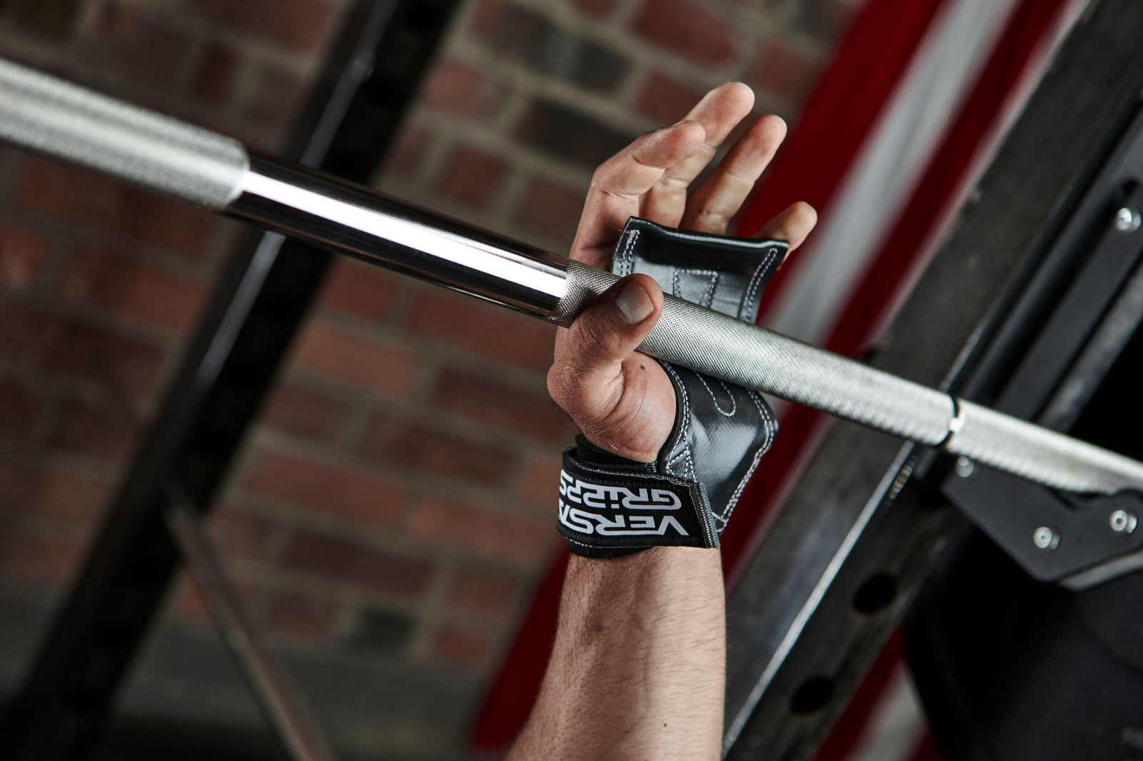 Versa Gripps Xtreme series being used to prevent callus rips