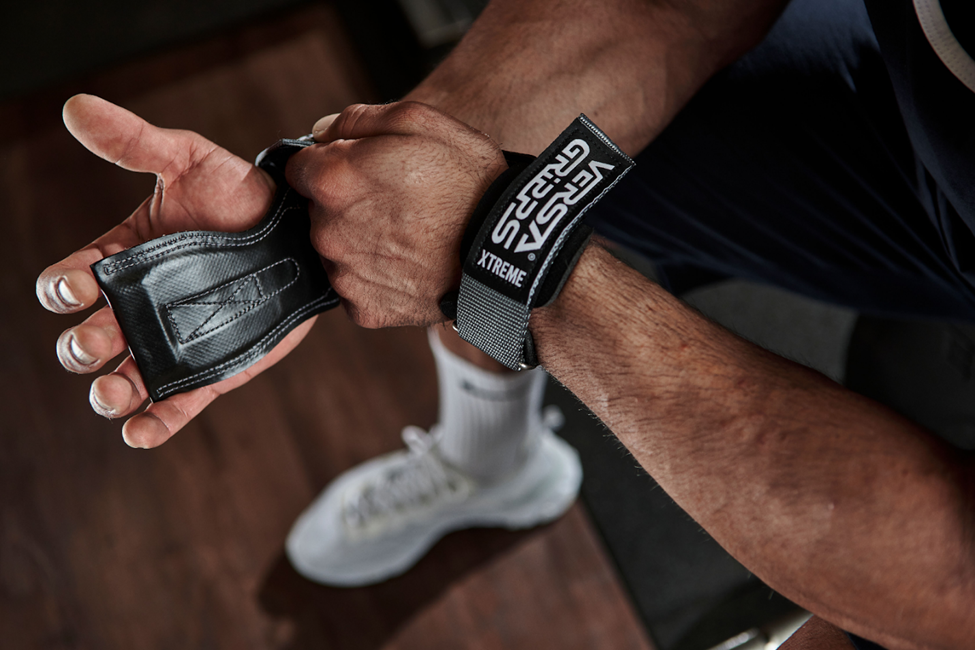 Weightlifting straps